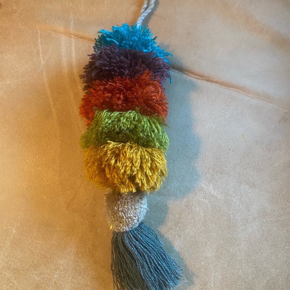 Sayulita Colorful Pom Pom Tassel Keychain